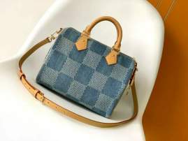 Picture of Louis Vuitton Handbags _SKUfw160998328fw